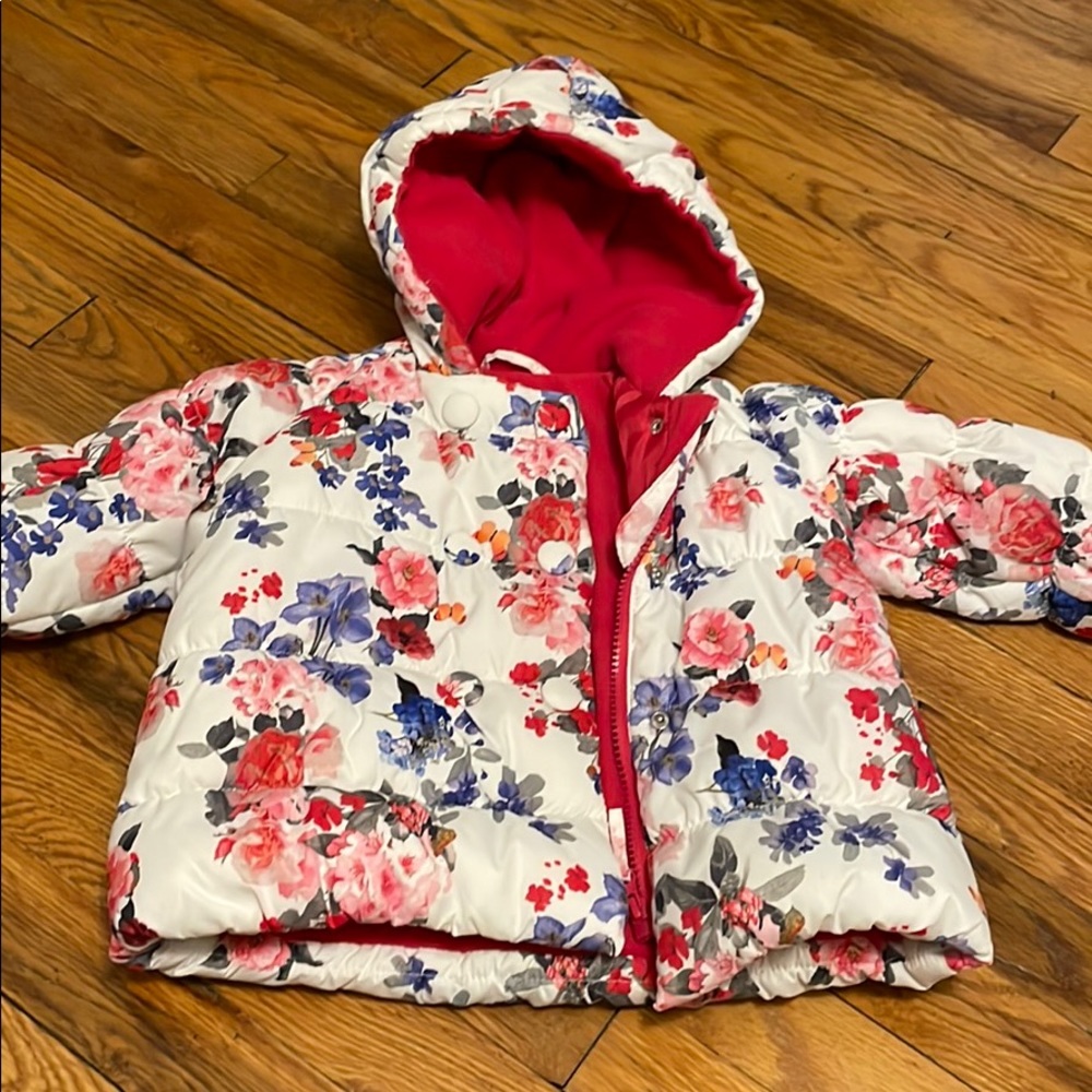 Baby girl’s 12 mnth flower coat